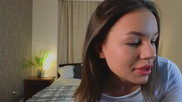 Snapshot of UdelaAshfield chatting on 01.26.25 UdelaAshfield online show from 01.26.25