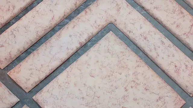 Alice Foster  online show from 03.07.25