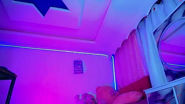 TiffanyMackensyy online show from 05.24.26