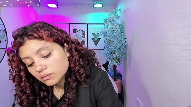 Theia moon online show from 04.14.26