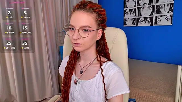 Snapshot of VioletShine chatting on 05.13.26 VioletShine online show from 05.13.26