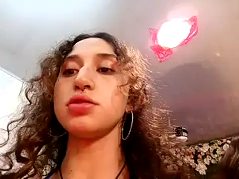 Snapshot of Queenjenn__ chatting on 02.07.25 Queenjenn   online show from 02.07.25