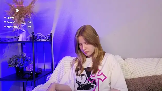 EvaStevs online show from 01.10.25