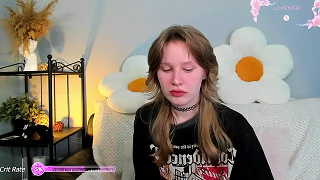 EvaStevs online show from 02.14.25