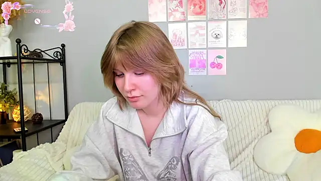 EvaStevs online show from 03.14.25