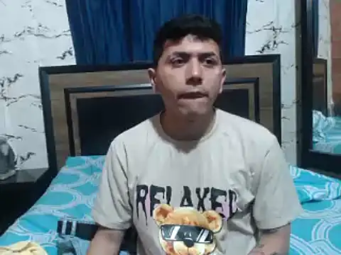 Snapshot of Horny_dirty_boy chatting on 01.02.25 Horny dirty boy online show from 01.02.25