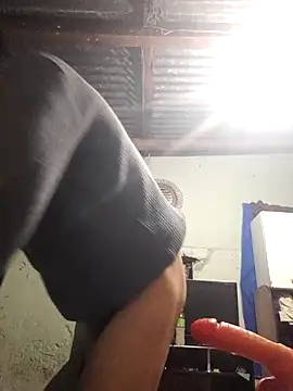 Brandonmmnn1 online show from 07.12.26