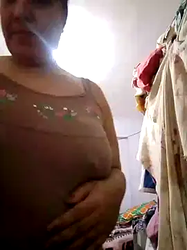 Snapshot of Osha10 chatting on 12.13.24 Osha10 online show from 12.13.24