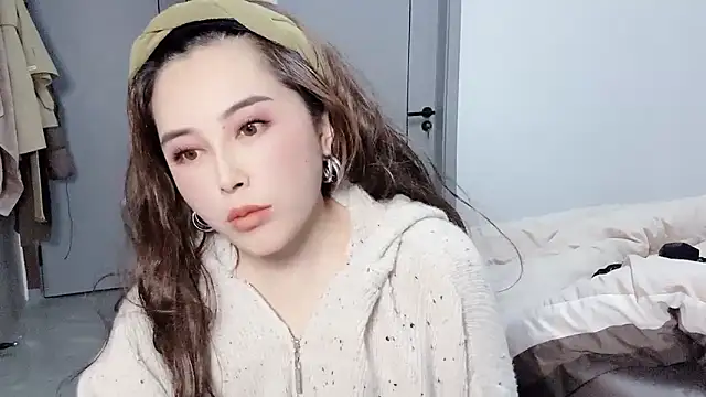 qiaomm online show from 12.10.24