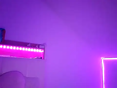 nicole77745 online show from 03.05.26