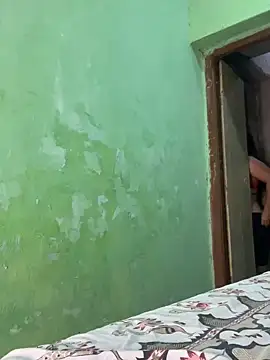 Black Glow online show from 01.01.25