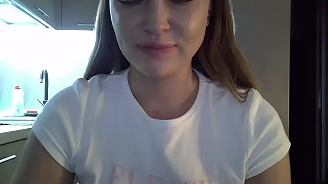 Snapshot of Lucky_Anna chatting on 10.28.25 Lucky Anna online show from 10.28.25