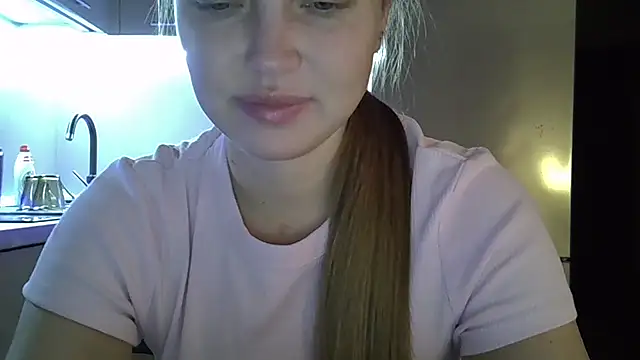 Snapshot of Lucky_Anna chatting on 03.11.26 Lucky Anna online show from 03.11.26