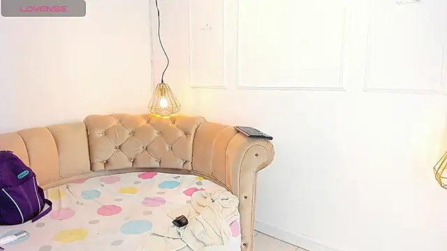 khloeblake online show from 02.28.25