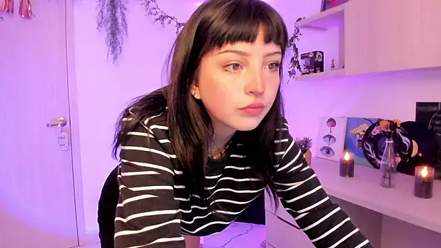 Snapshot of Francesca1_ chatting on 03.21.25 Francesca1  online show from 03.21.25