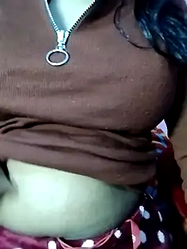 Snapshot of Shivani_Tivari chatting on 12.30.24 Shivani Tivari online show from 12.30.24