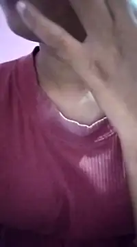 Snapshot of Shivani_Tivari chatting on 02.05.25 Shivani Tivari online show from 02.05.25