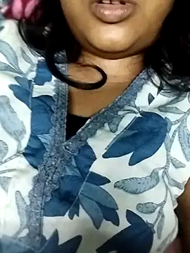 Snapshot of Shivani_Tivari chatting on 03.20.25 Shivani Tivari online show from 03.20.25