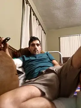 Snapshot of abdierkader chatting on 11.18.25 abdierkader online show from 11.18.25