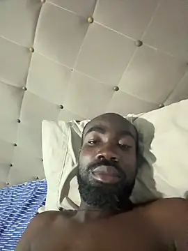 Snapshot of fhrGjhMoRP9064 chatting on 11.10.25 fhrGjhMoRP9064 online show from 11.10.25