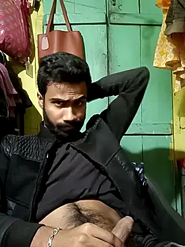 Snapshot of Skinny_Bigass_23 chatting on 02.02.25 Skinny Bigass 23 online show from 02.02.25