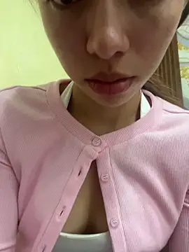 Aaliyah Salma online show from 05.31.26