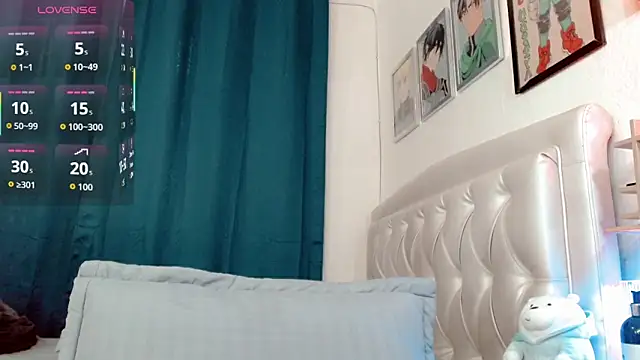 lunalovedoll  online show from 05.08.26