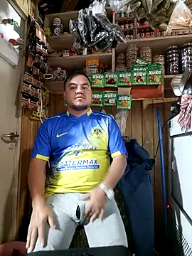 TheBriiaand30 online show from 10.08.25