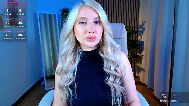 Evacadooo online show from 04.19.26