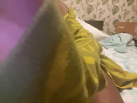 Snapshot of iveedie017 chatting on 12.01.24 iveedie017 online show from 12.01.24