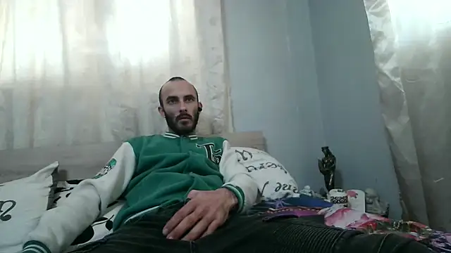 Snapshot of kisandgioni chatting on 01.02.25 kisandgioni online show from 01.02.25