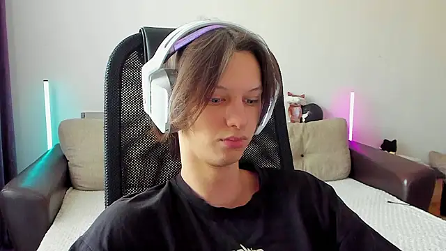 Ostin meow online show from 02.12.26