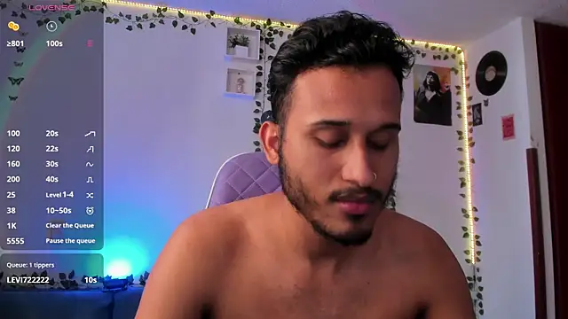 Raf brunette online show from 01.26.25