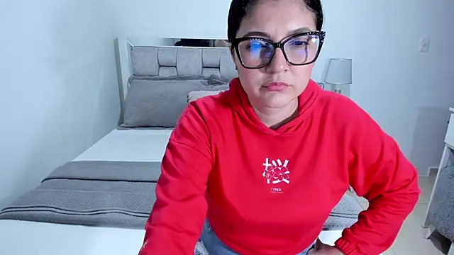 Camilaa bueno online show from 07.24.26