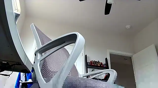 Snapshot of MileHighCock chatting on 02.21.25 MileHighCock online show from 02.21.25