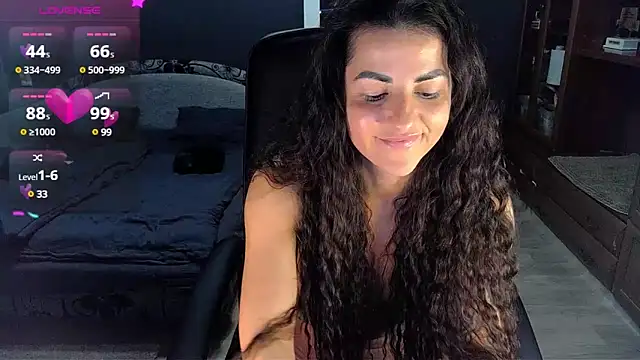 Snapshot of Aria_Dl chatting on 12.30.24 Aria Dl online show from 12.30.24