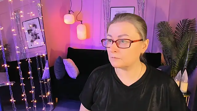 AlexandraKind online show from 01.17.26