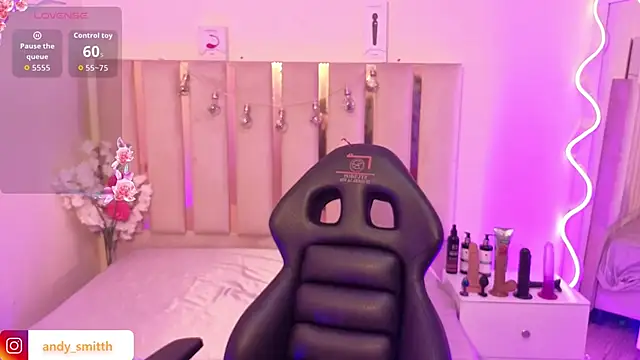 Snapshot of Andy_tay1 chatting on 10.10.25 Andy tay1 online show from 10.10.25