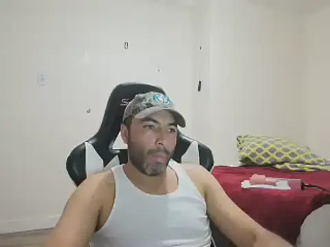 Aleja-DogMale online show from 12.10.24