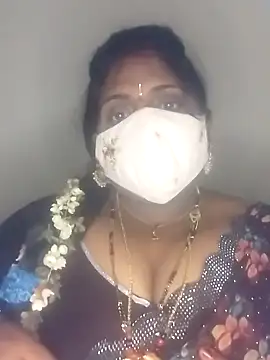 Sexy Radhikaa online show from 02.16.25