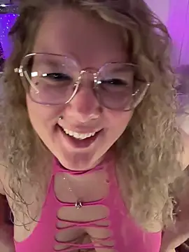 CurvyAnonymousGirl89 online show from 02.26.26