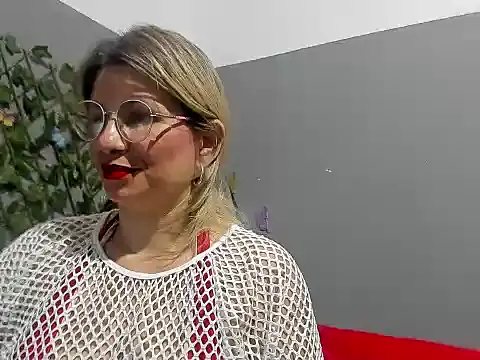 sexy bigboooty online show from 12.05.24