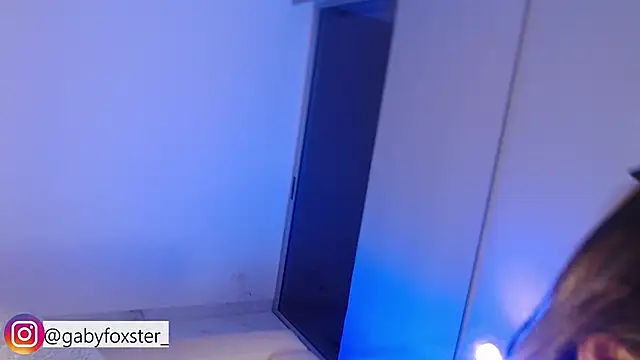 Snapshot of gabyfoxster chatting on 12.03.25 gabyfoxster online show from 12.03.25