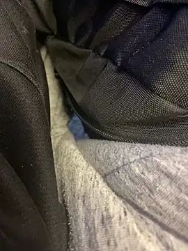 Snapshot of Fuckboy4public chatting on 12.18.24 Fuckboy4public online show from 12.18.24