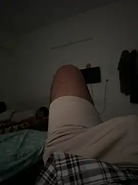 Snapshot of aprivateguy chatting on 02.23.25 aprivateguy online show from 02.23.25