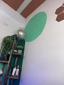 LollaByer online show from 03.25.26