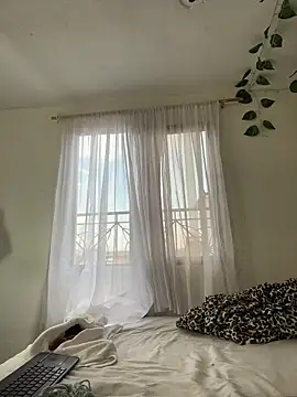 LollaByer online show from 03.29.26