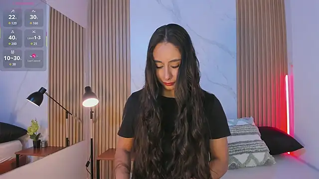 Julia Martinez  online show from 02.18.26