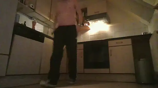 Snapshot of nacktchiller1076 chatting on 12.24.24 nacktchiller1076 online show from 12.24.24