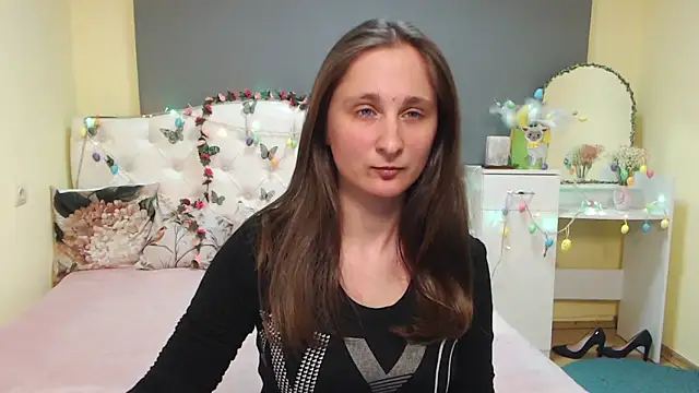 MichelLeee online show from 04.03.26